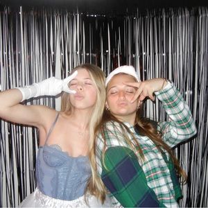 Meet your Posher, Taylor